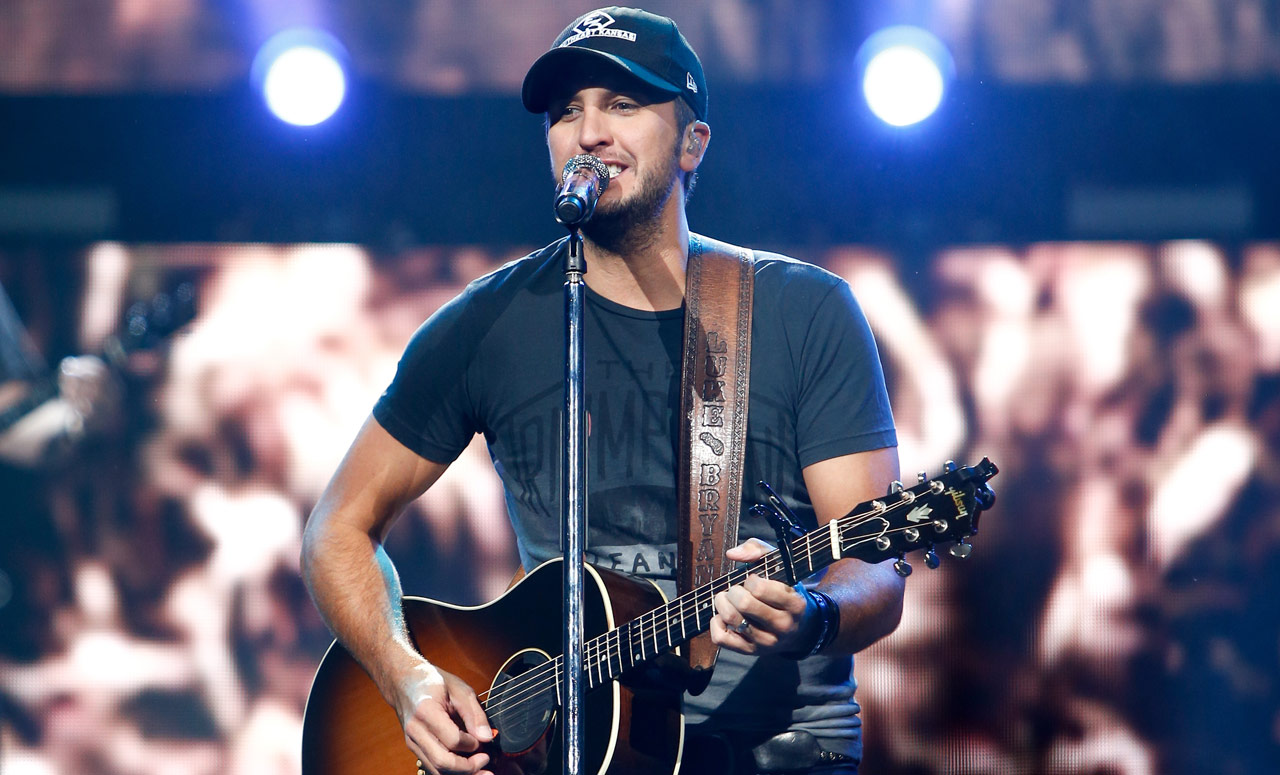 Luke Bryan Says Beyoncé Should Join The Country Family For CMA Recognition