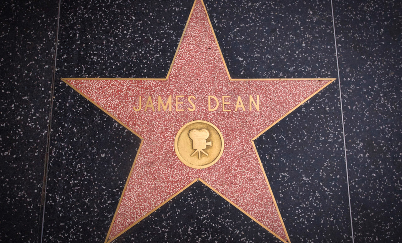 James Dean’s Secret Struggle: How Blackmail Nearly Ruined His Big Break