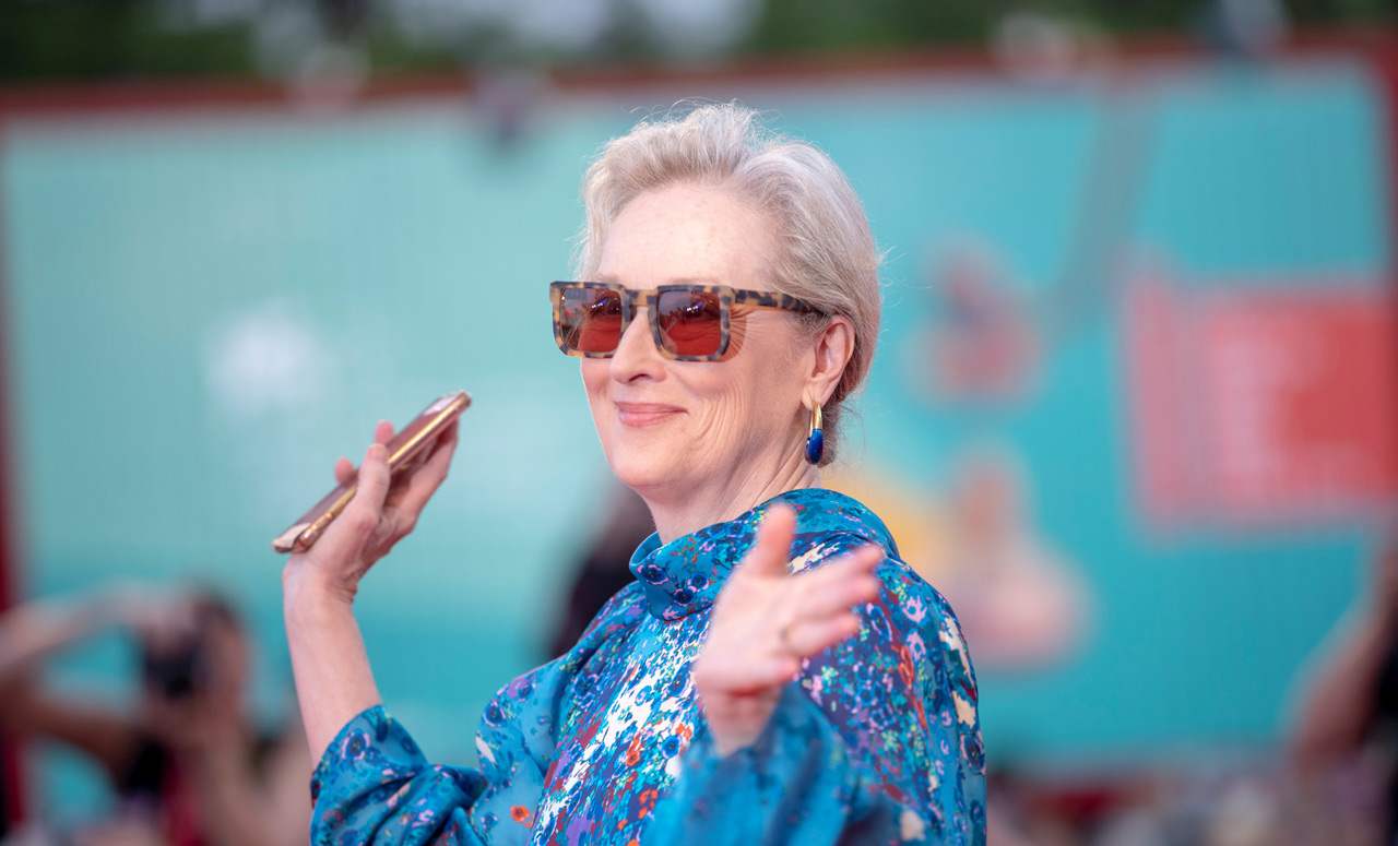 Meryl’s Gray Bob: The Iconic Look She Fought For